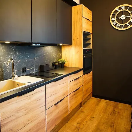 Apartament z jacuzzi w centrum Sanoka Zewnętrze zdjęcie