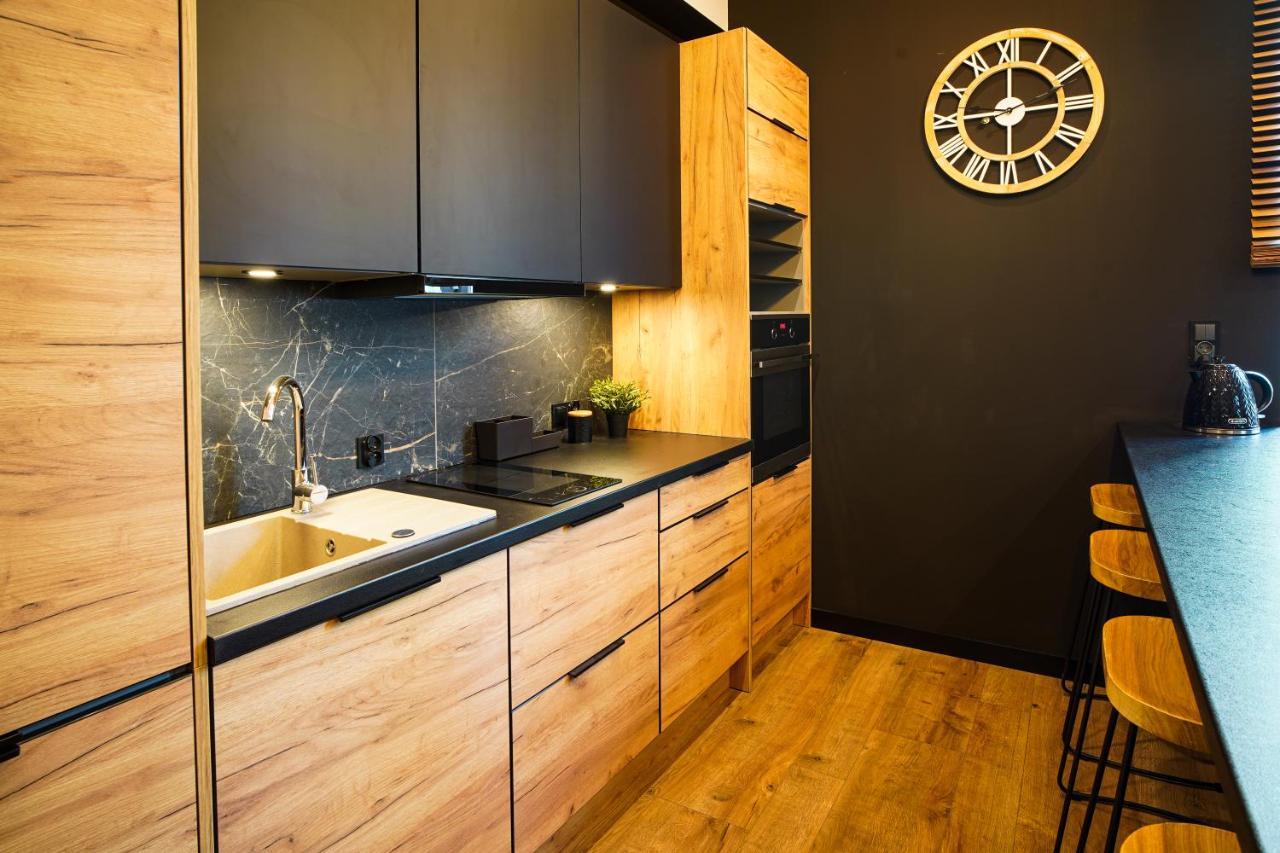 Apartment Z Jacuzzi W Centrum Sanoka *